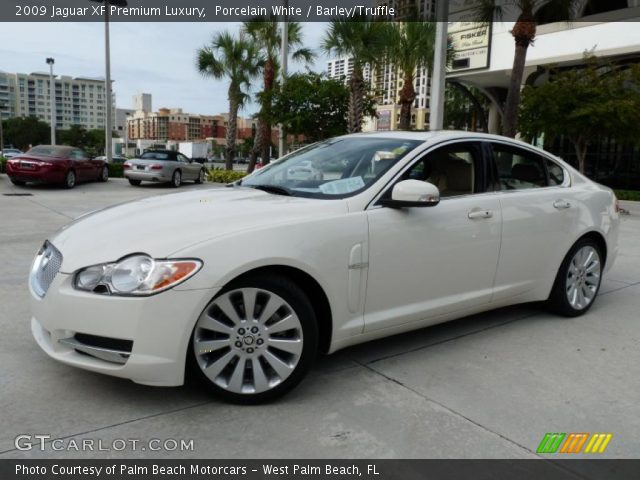 2009 Jaguar XF Premium Luxury in Porcelain White