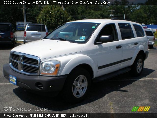 2006 Dodge Durango SXT in Bright White