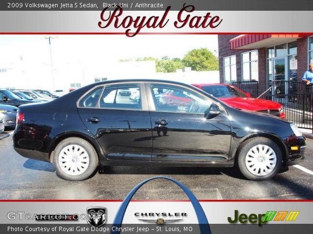 2009 Volkswagen Jetta S Sedan in Black Uni