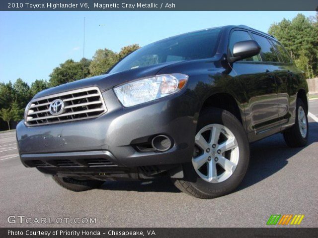 2010 Toyota Highlander V6 in Magnetic Gray Metallic