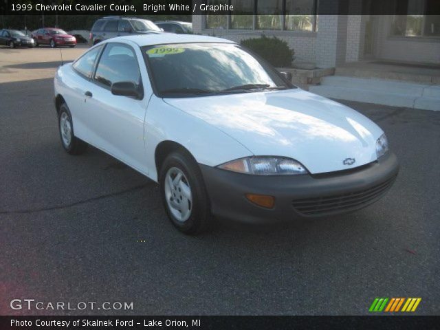 1999 Chevrolet Cavalier Coupe in Bright White