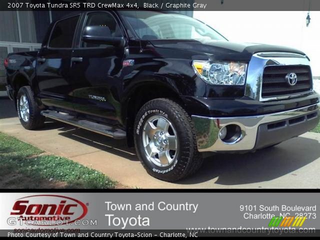 2007 Toyota Tundra SR5 TRD CrewMax 4x4 in Black