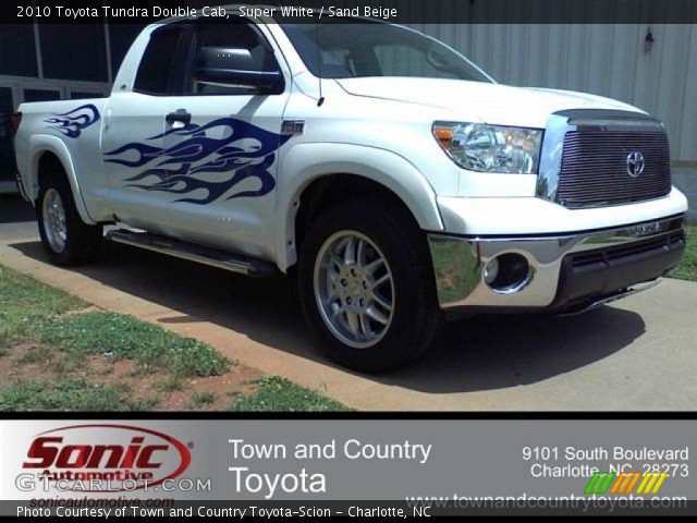 2010 Toyota Tundra Double Cab in Super White