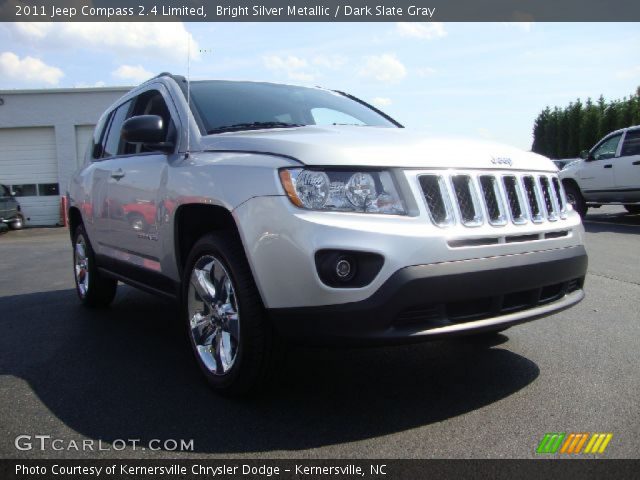 2011 Jeep Compass 2.4 Limited in Bright Silver Metallic