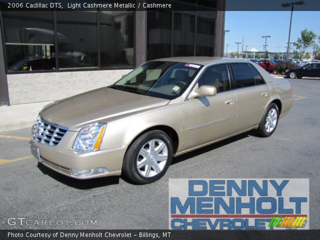 2006 Cadillac DTS  in Light Cashmere Metallic