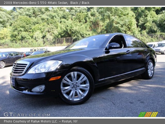2009 Mercedes-Benz S 550 4Matic Sedan in Black