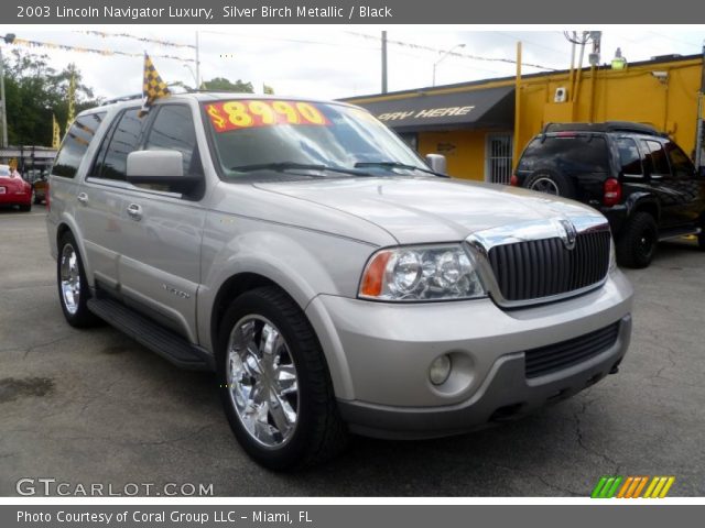 2003 Lincoln Navigator Luxury in Silver Birch Metallic