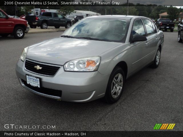 2006 Chevrolet Malibu LS Sedan in Silverstone Metallic