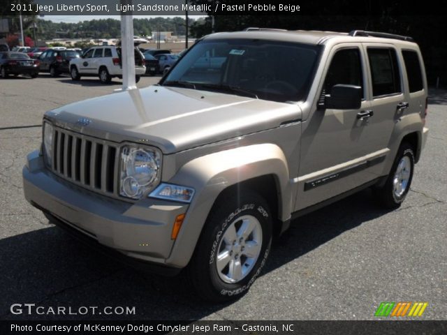 2011 Jeep Liberty Sport in Light Sandstone Metallic
