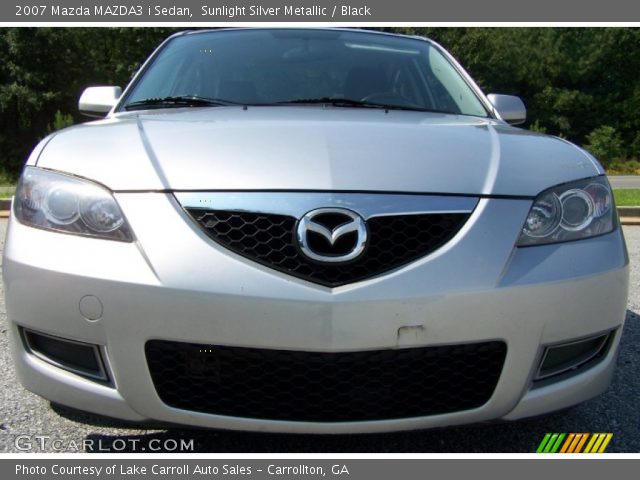2007 Mazda MAZDA3 i Sedan in Sunlight Silver Metallic