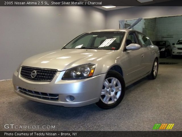 2005 Nissan Altima 2.5 SL in Sheer Silver Metallic
