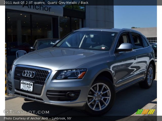 2011 Audi Q5 2.0T quattro in Quartz Grey Metallic