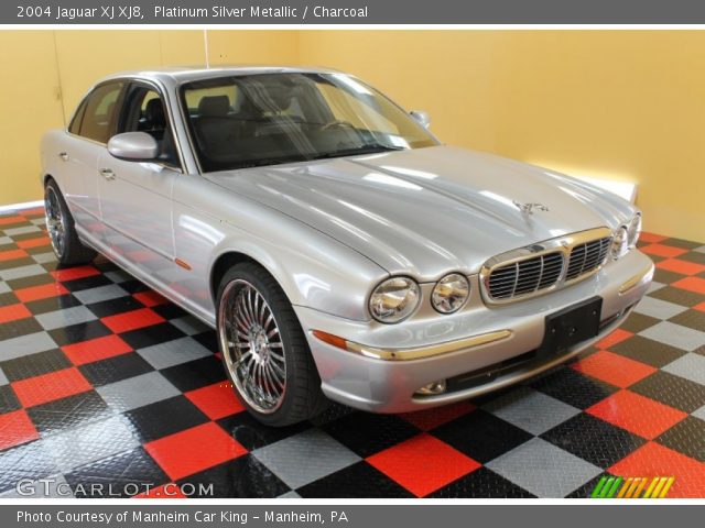 2004 Jaguar XJ XJ8 in Platinum Silver Metallic