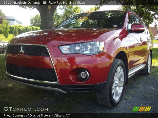 2011 Mitsubishi Outlander SE in Rally Red Metallic