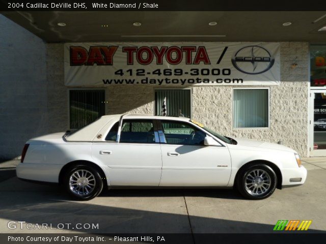 2004 Cadillac DeVille DHS in White Diamond