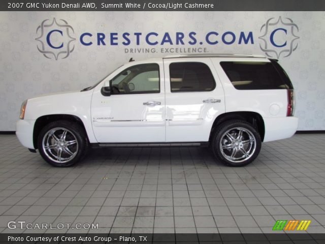 2007 GMC Yukon Denali AWD in Summit White