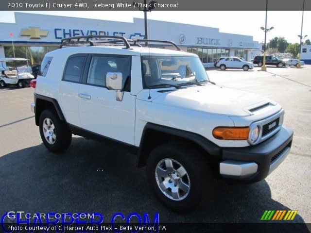 2010 Toyota FJ Cruiser 4WD in Iceberg White