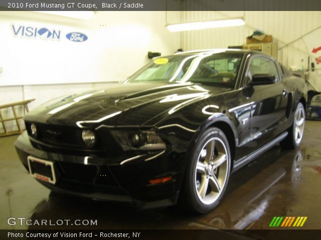 2010 Ford Mustang GT Coupe in Black