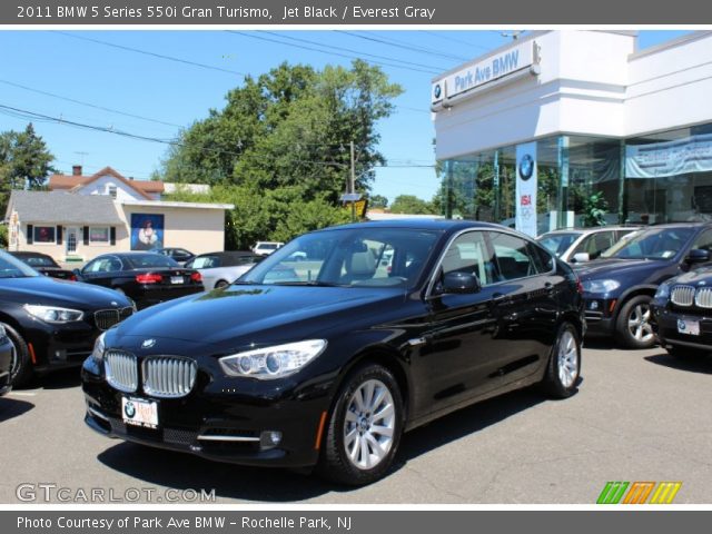 2011 BMW 5 Series 550i Gran Turismo in Jet Black