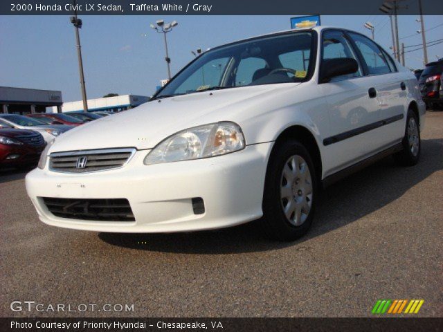 2000 Honda Civic LX Sedan in Taffeta White
