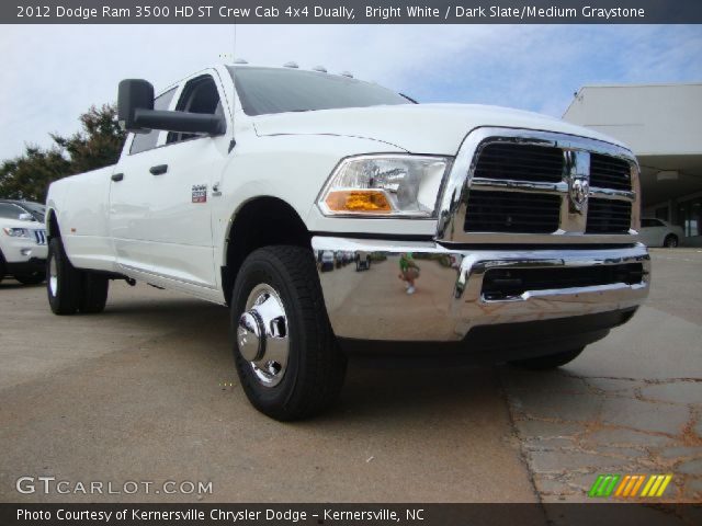 2012 Dodge Ram 3500 HD ST Crew Cab 4x4 Dually in Bright White
