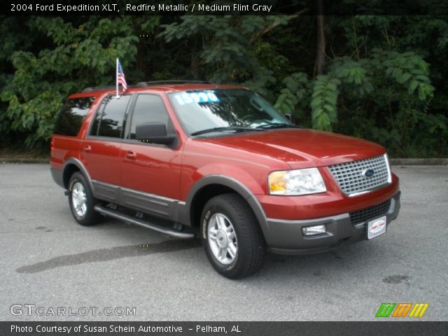 2004 Ford Expedition XLT in Redfire Metallic