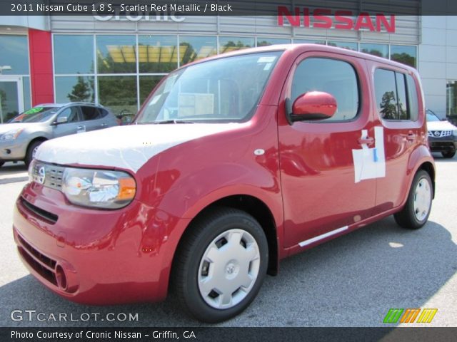 2011 Nissan Cube 1.8 S in Scarlet Red Metallic