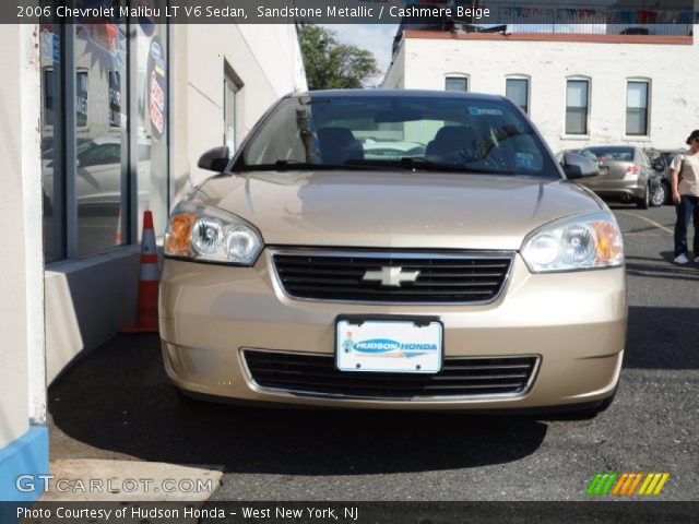 2006 Chevrolet Malibu LT V6 Sedan in Sandstone Metallic