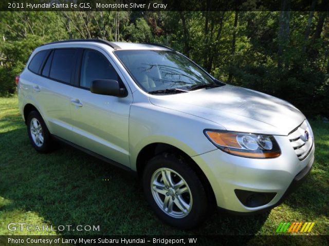 2011 Hyundai Santa Fe GLS in Moonstone Silver