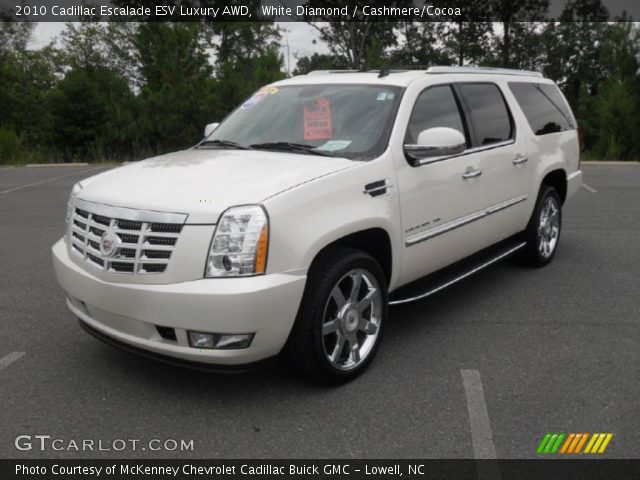 2010 Cadillac Escalade ESV Luxury AWD in White Diamond