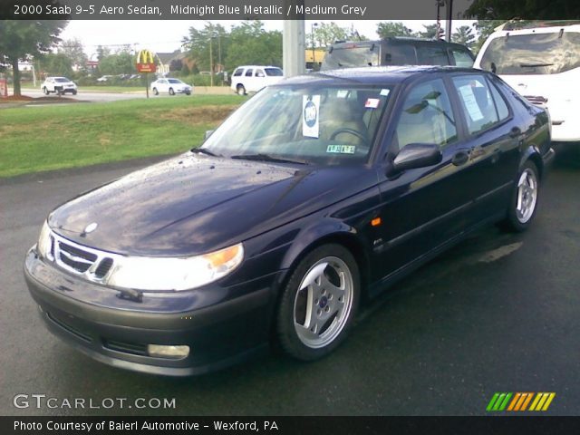 2000 Saab 9-5 Aero Sedan in Midnight Blue Metallic