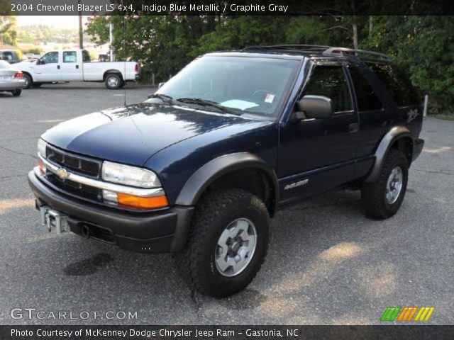 2004 Chevrolet Blazer LS 4x4 in Indigo Blue Metallic