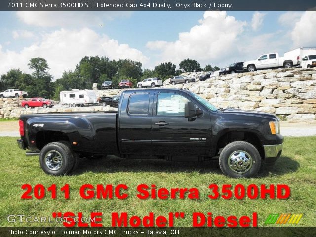 2011 GMC Sierra 3500HD SLE Extended Cab 4x4 Dually in Onyx Black