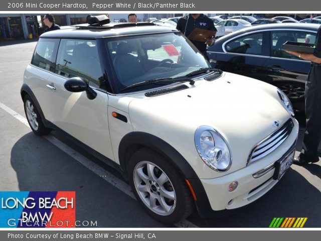 2006 Mini Cooper Hardtop in Pepper White