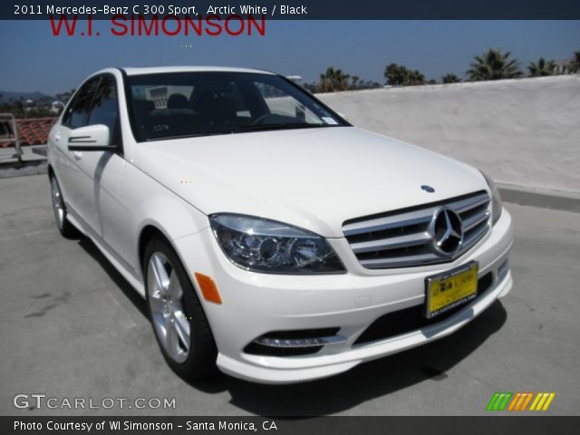 2011 Mercedes-Benz C 300 Sport in Arctic White