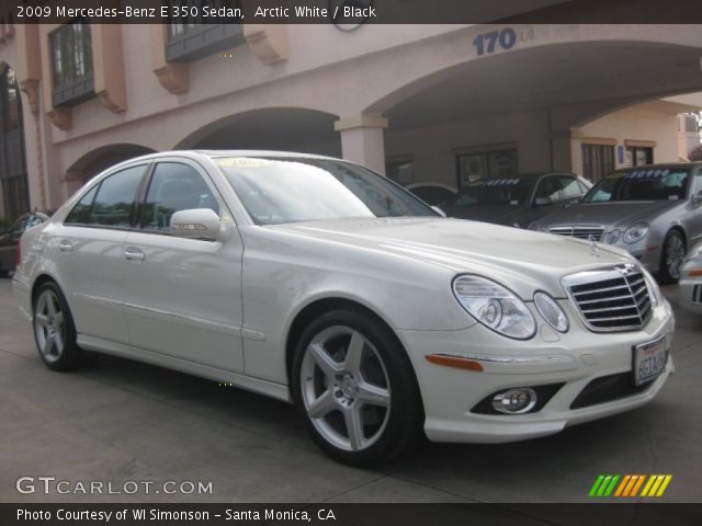 2009 Mercedes-Benz E 350 Sedan in Arctic White