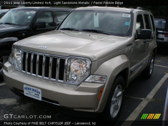 2011 Jeep Liberty Limited 4x4 in Light Sandstone Metallic