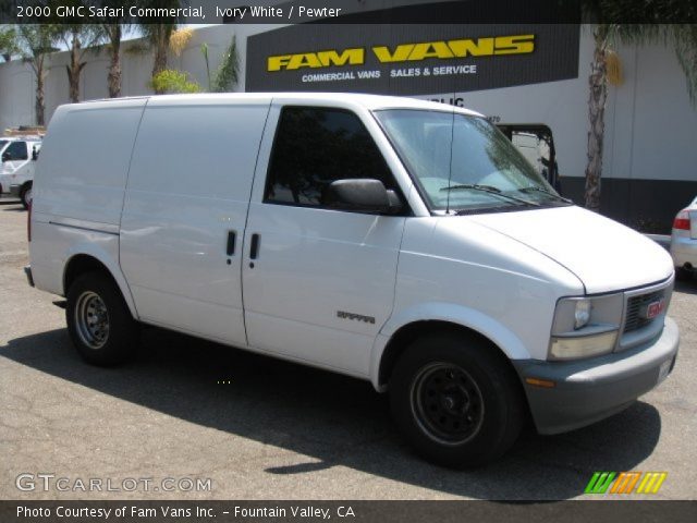 2000 GMC Safari Commercial in Ivory White