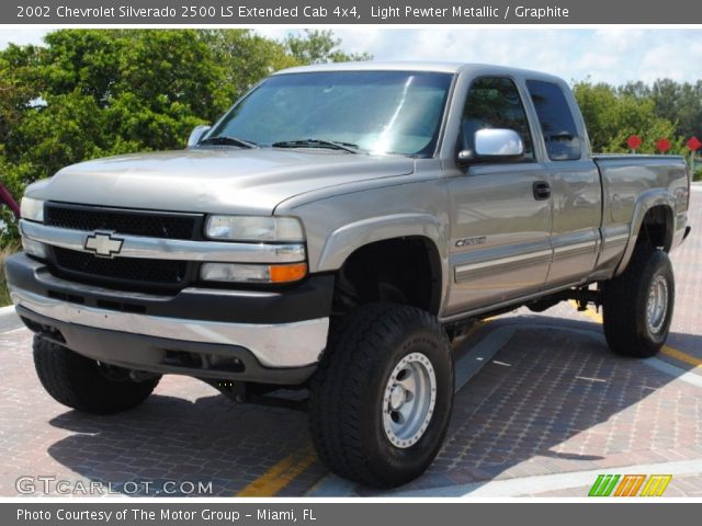 2002 Chevrolet Silverado 2500 LS Extended Cab 4x4 in Light Pewter Metallic