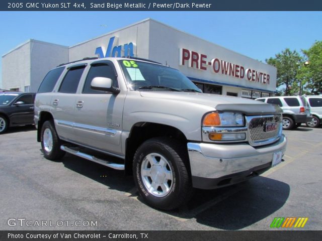 2005 GMC Yukon SLT 4x4 in Sand Beige Metallic