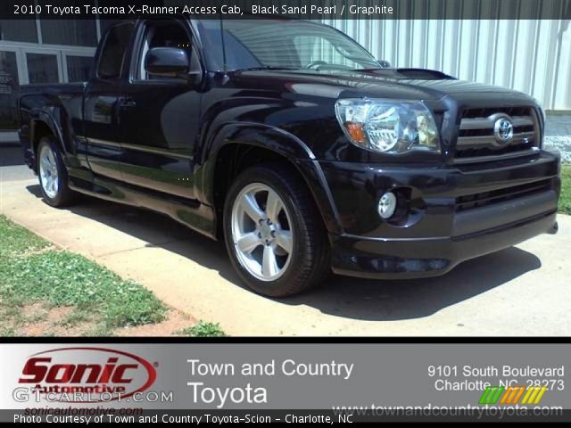 2010 Toyota Tacoma X-Runner Access Cab in Black Sand Pearl