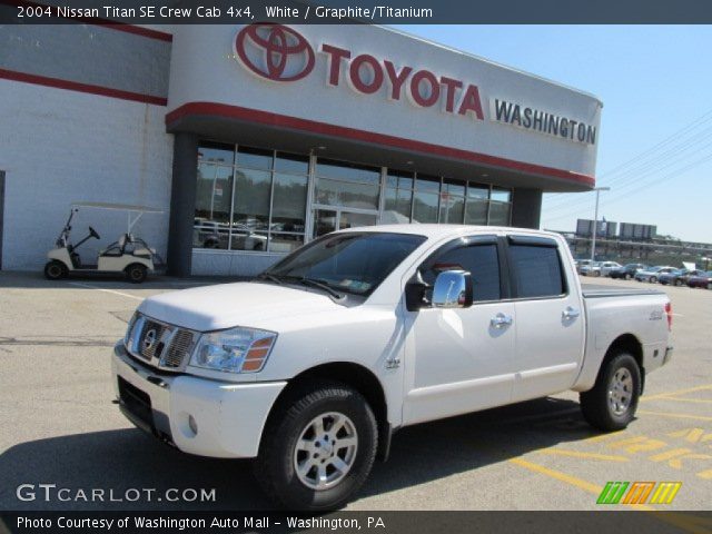 2004 Nissan Titan SE Crew Cab 4x4 in White