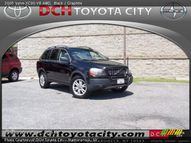 2005 Volvo XC90 V8 AWD in Black