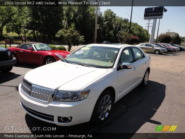 2009 Lincoln MKZ AWD Sedan in White Platinum Tri-Coat