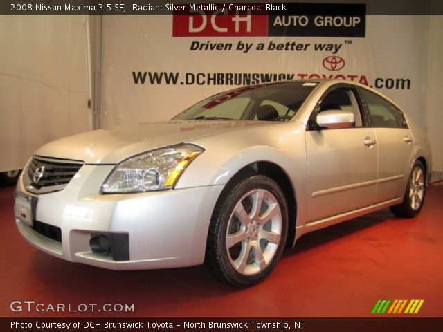 2008 Nissan Maxima 3.5 SE in Radiant Silver Metallic