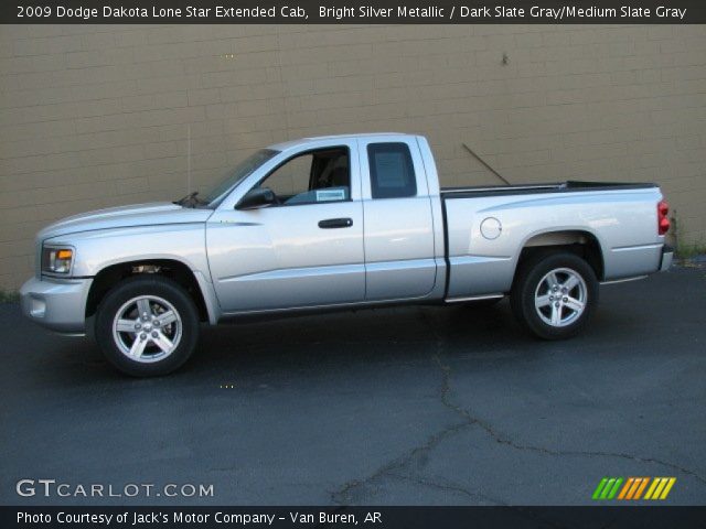 2009 Dodge Dakota Lone Star Extended Cab in Bright Silver Metallic