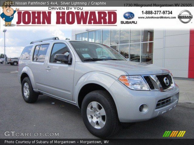 2011 Nissan Pathfinder S 4x4 in Silver Lightning