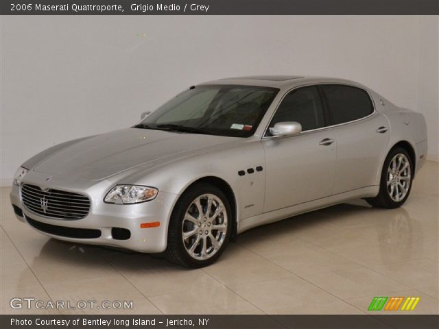 2006 Maserati Quattroporte  in Grigio Medio