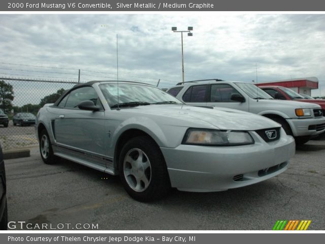 2000 Ford Mustang V6 Convertible in Silver Metallic