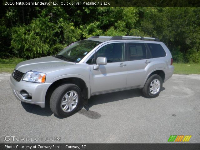 2010 Mitsubishi Endeavor LS in Quick Silver Metallic